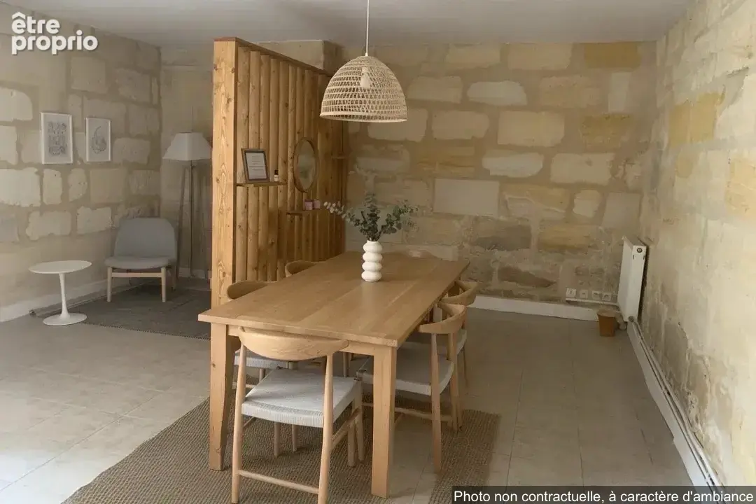 Appartement avec terrasse / Local professionnel     84,61 m2   Centre de Bordeaux - photo 5