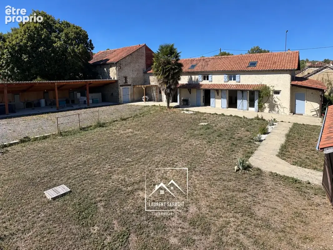 LARREULE (65) – À VENDRE – Maison ancienne rénovée de 192 m² – 4 chambres, dépendances et terrain piscinable de 2 180 m² - photo 20