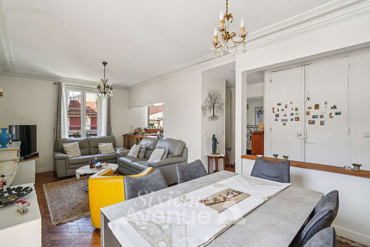 Appartement à ENGHIEN-LES-BAINS