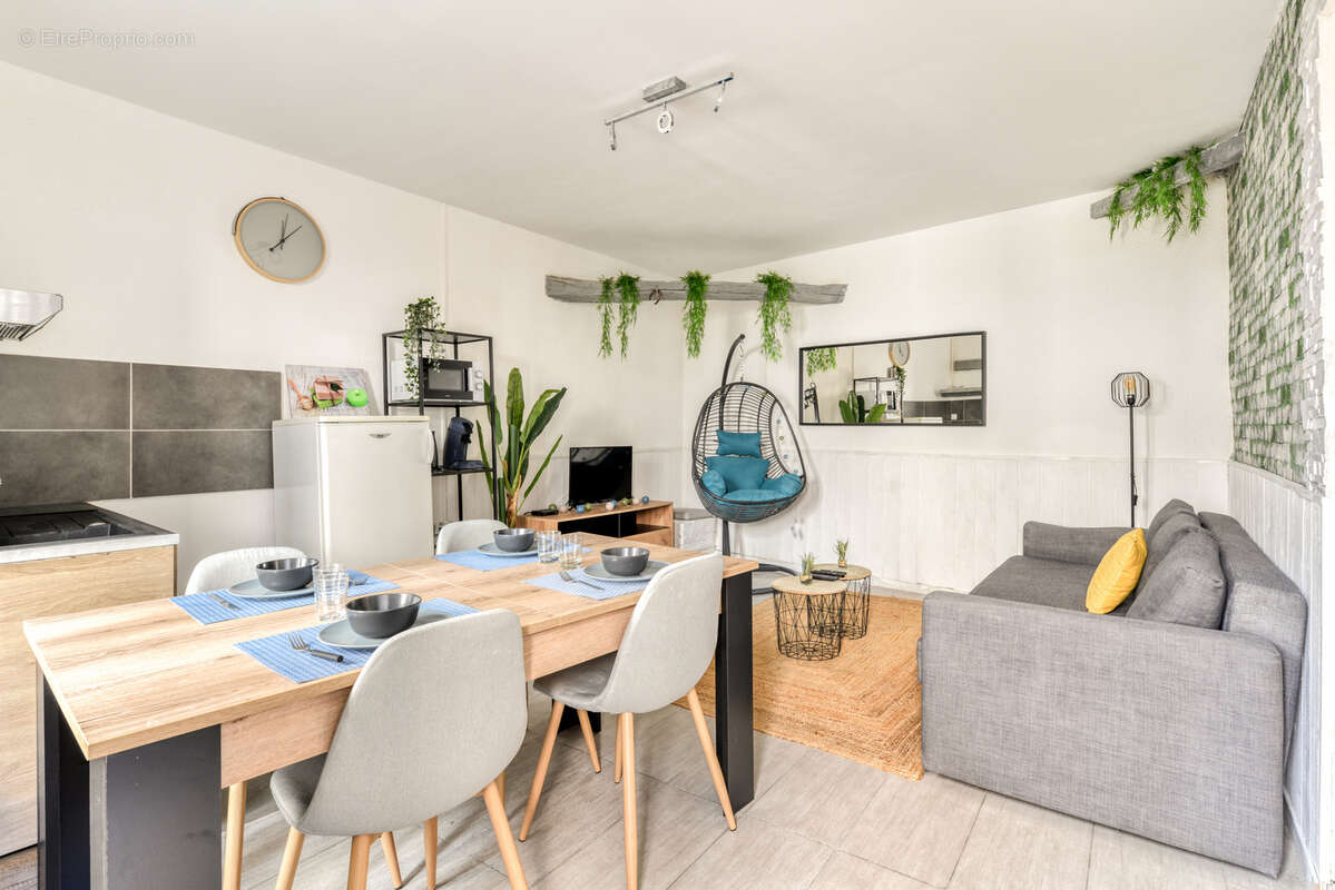 Appartement à CARCASSONNE