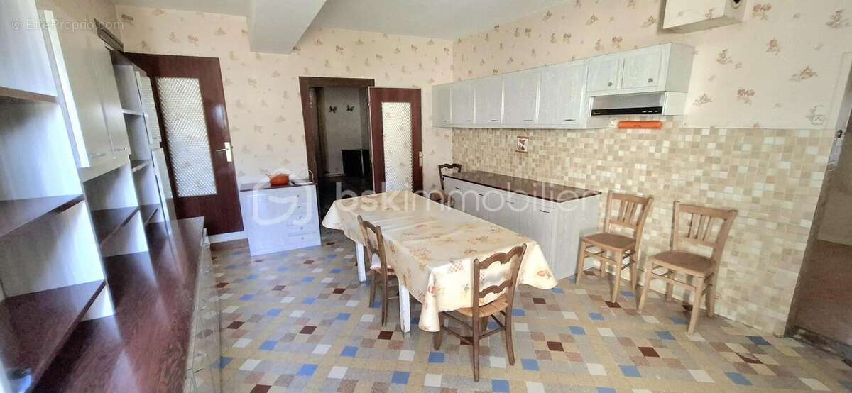 Maison à CHATEAU-RENAULT