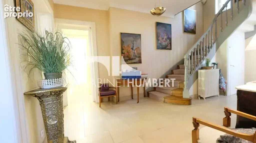 Maison 11 pièces 302 m² à vendre à Saint-Etienne (42000) - photo 5