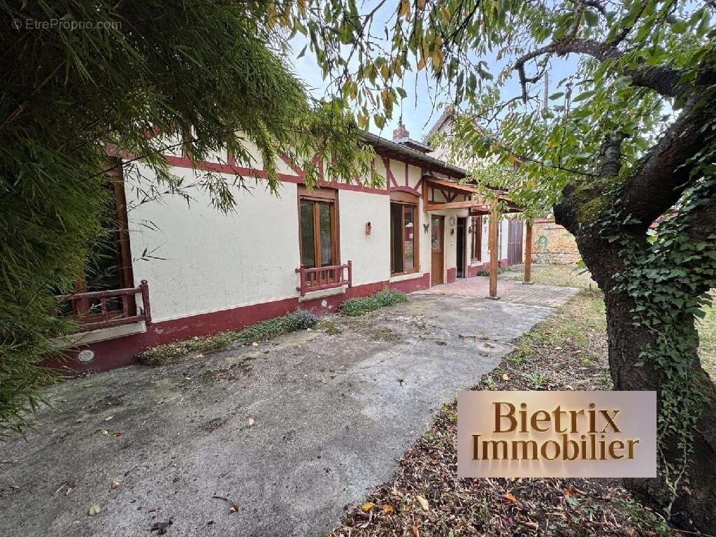 Maison à L&#039;ISLE-ADAM