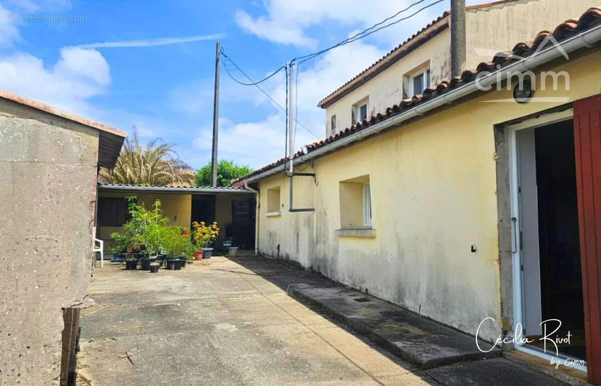 Maison de caractère avec 1,5 hectare - photo 17