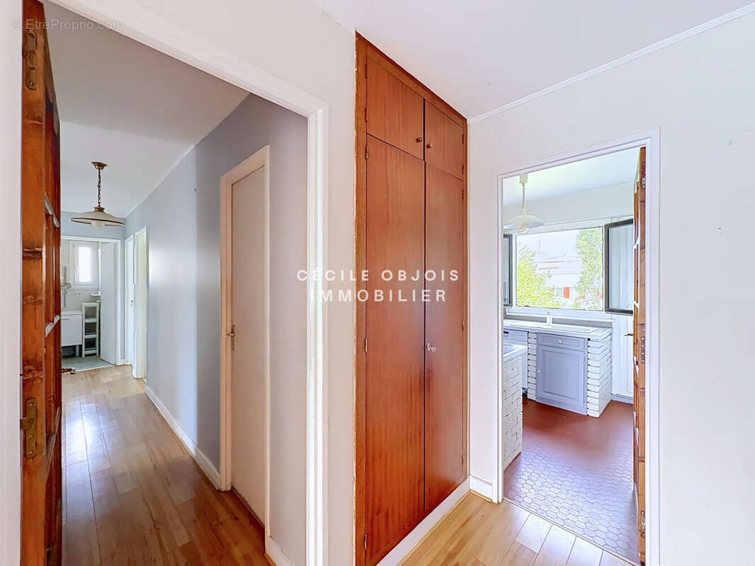 Appartement à CHENNEVIERES-SUR-MARNE
