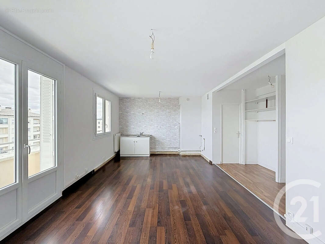 Appartement 41 m² à Troyes  - photo 2