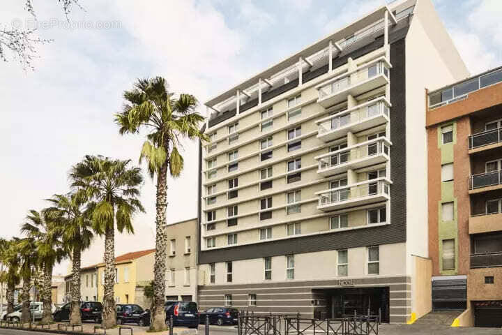 Appartement à MARSEILLE-5E