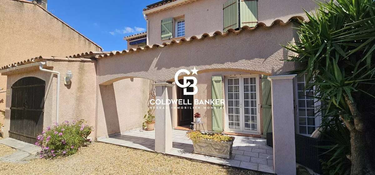 Maison à FREJUS