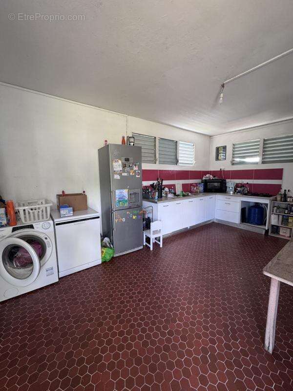 A VENDRE / Immeuble de rapport Morne Vert 97226 - photo 11