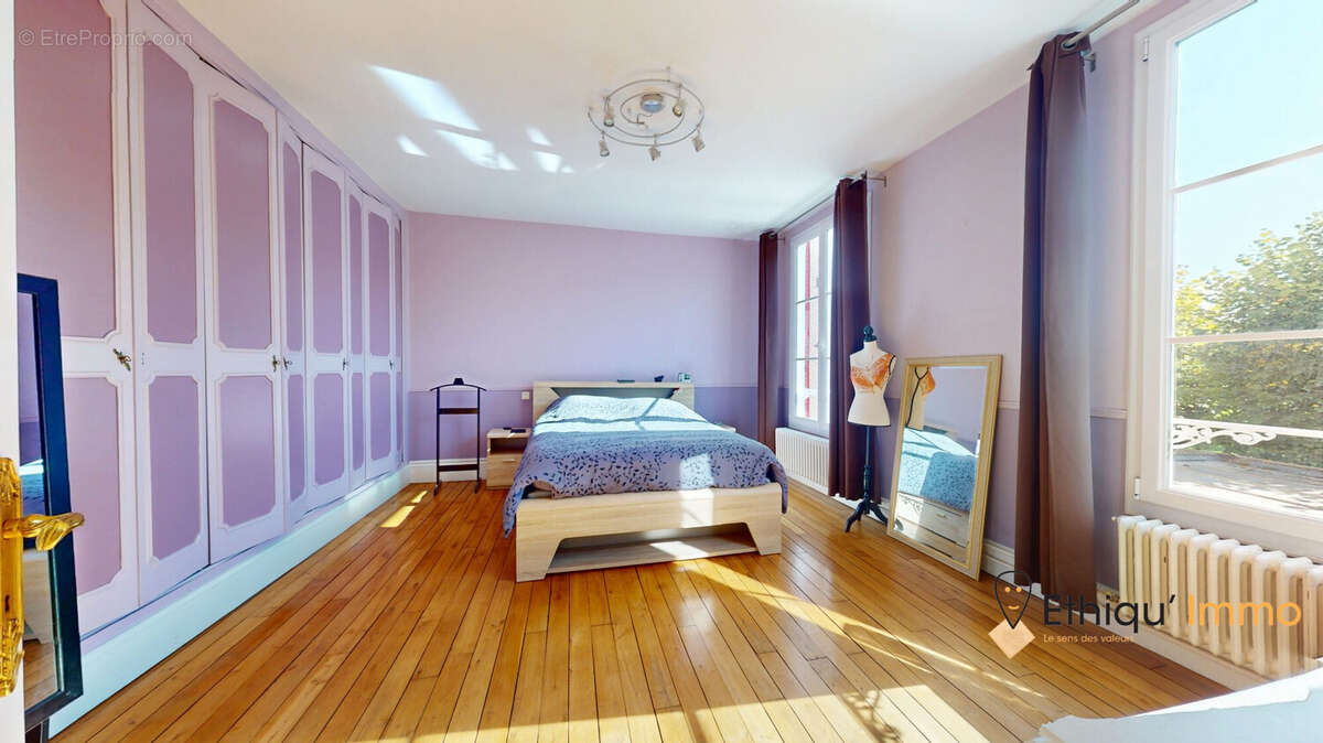 Maison à BAR-SUR-AUBE