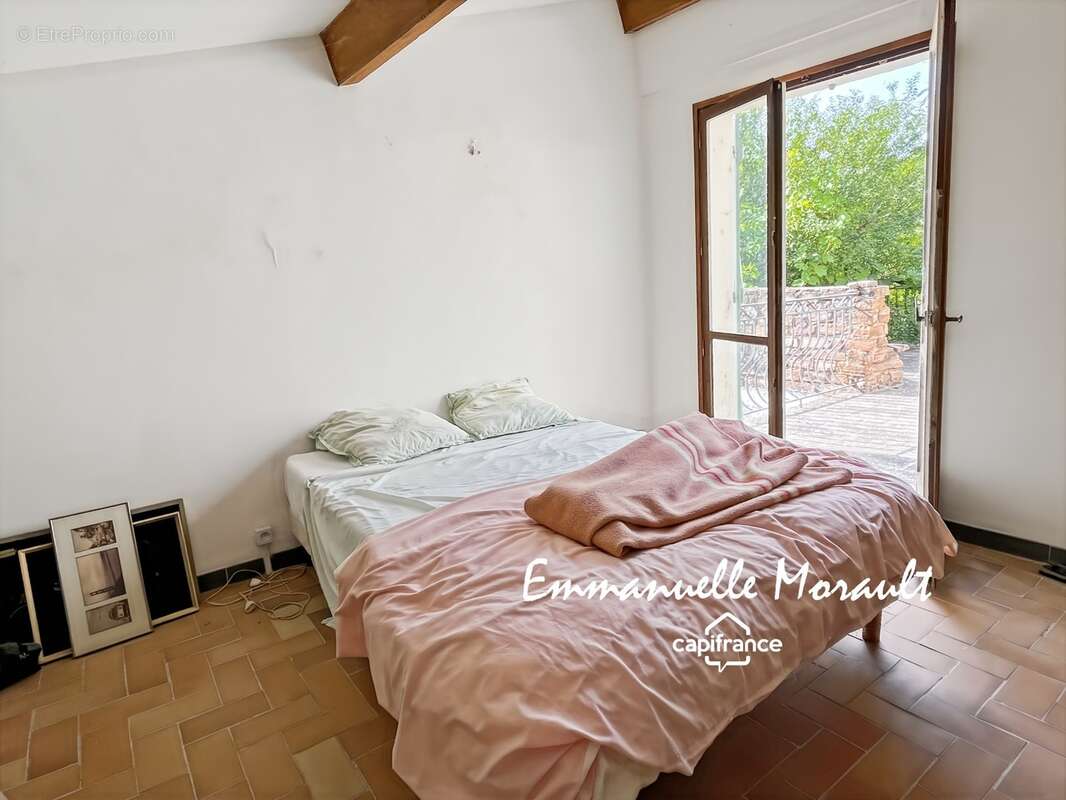 Maison de campagne à rénover 4 pièces BAGNOLS EN FORET (83) - photo 12