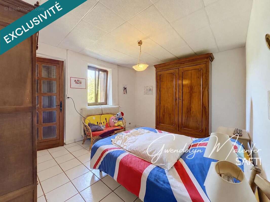 Maison 107 m² à Villers-Farlay  - photo 7
