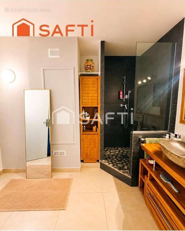 Appartement 65 m² à Saint-Martin  - photo 5