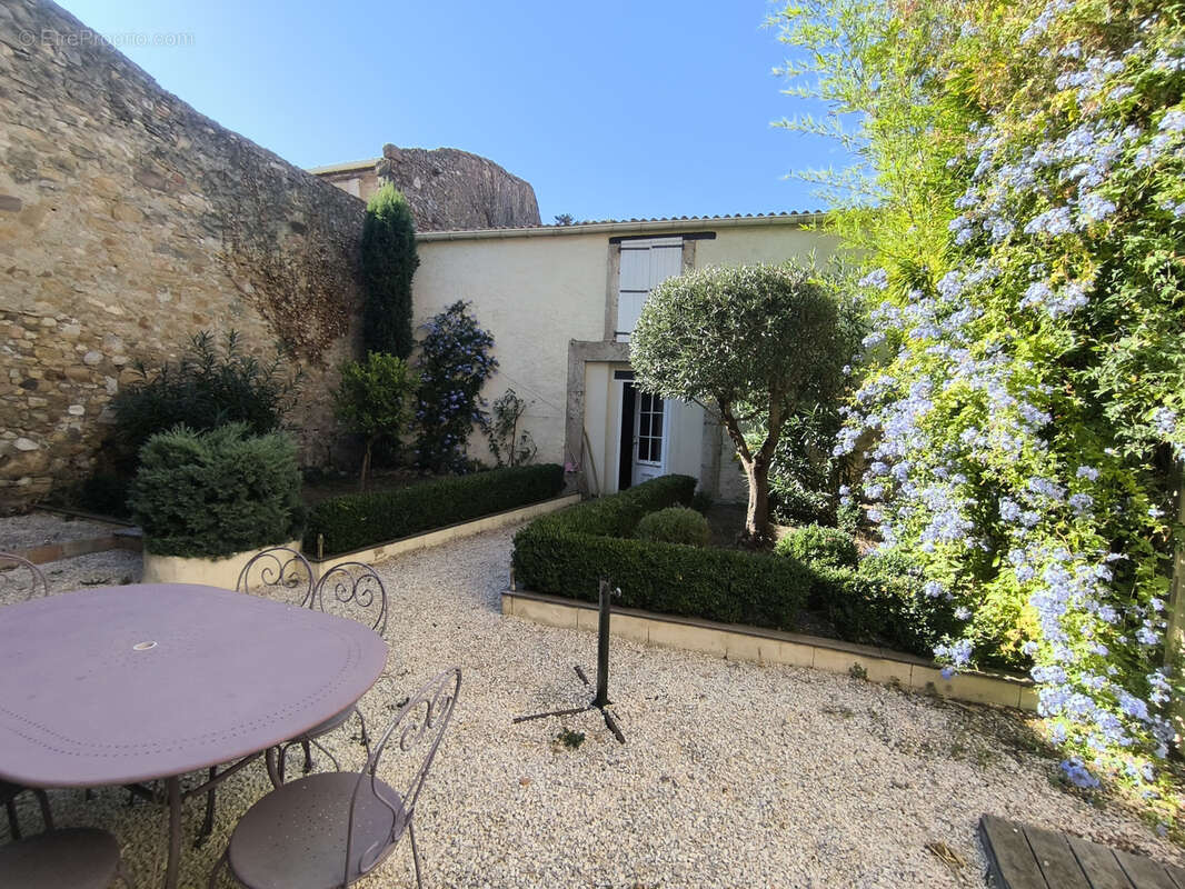 Maison à FERRALS-LES-CORBIERES