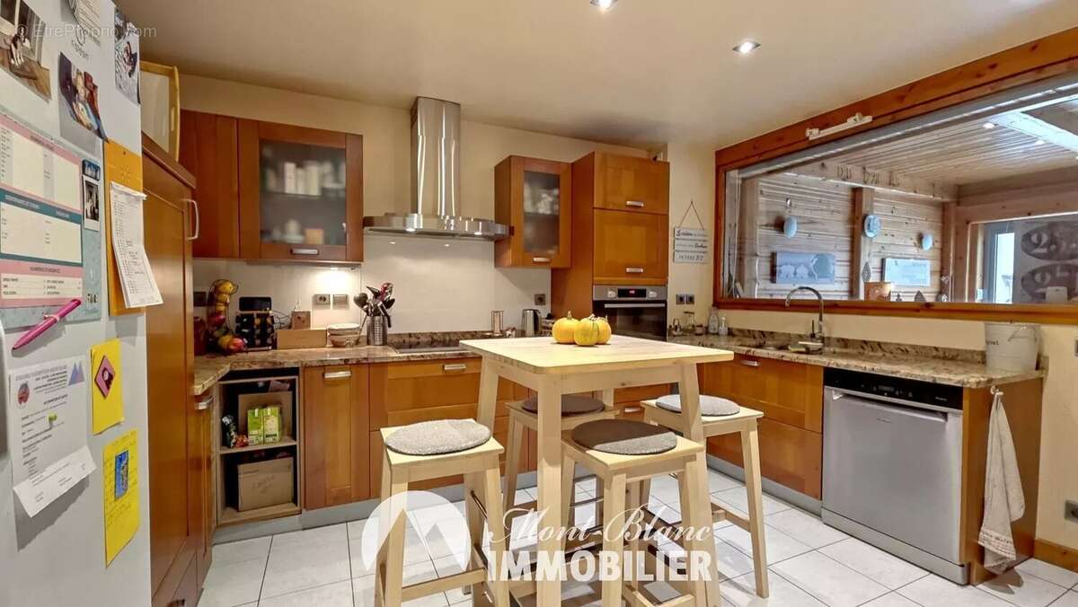 Appartement à SALLANCHES