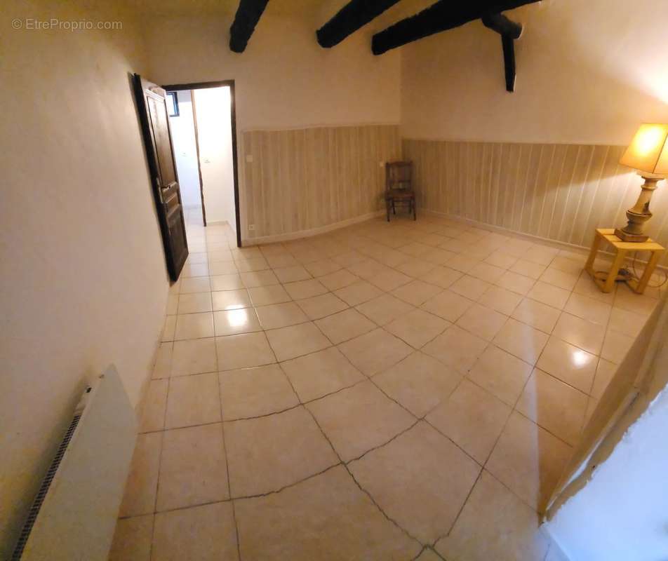 Appartement à FAYENCE