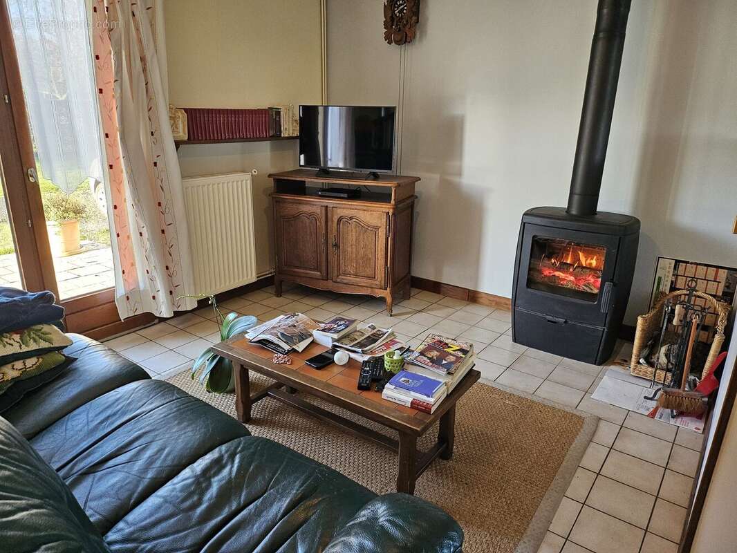 Maison à FIERVILLE-LES-PARCS