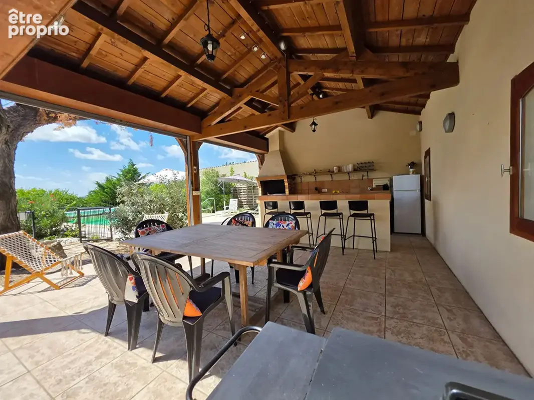 Maison d'exception à vendre à Durfort-Lacapelette - 7 pièces, 5 chambres, grand terrain - photo 4