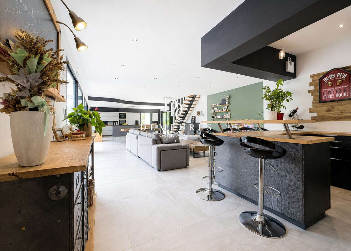 Maison 252 m² à Baincthun  - photo 5