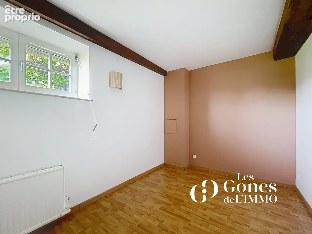 Appartement T4 de 100 M2 en pierre dorée avec terrasse et 2 places de parking - photo 8