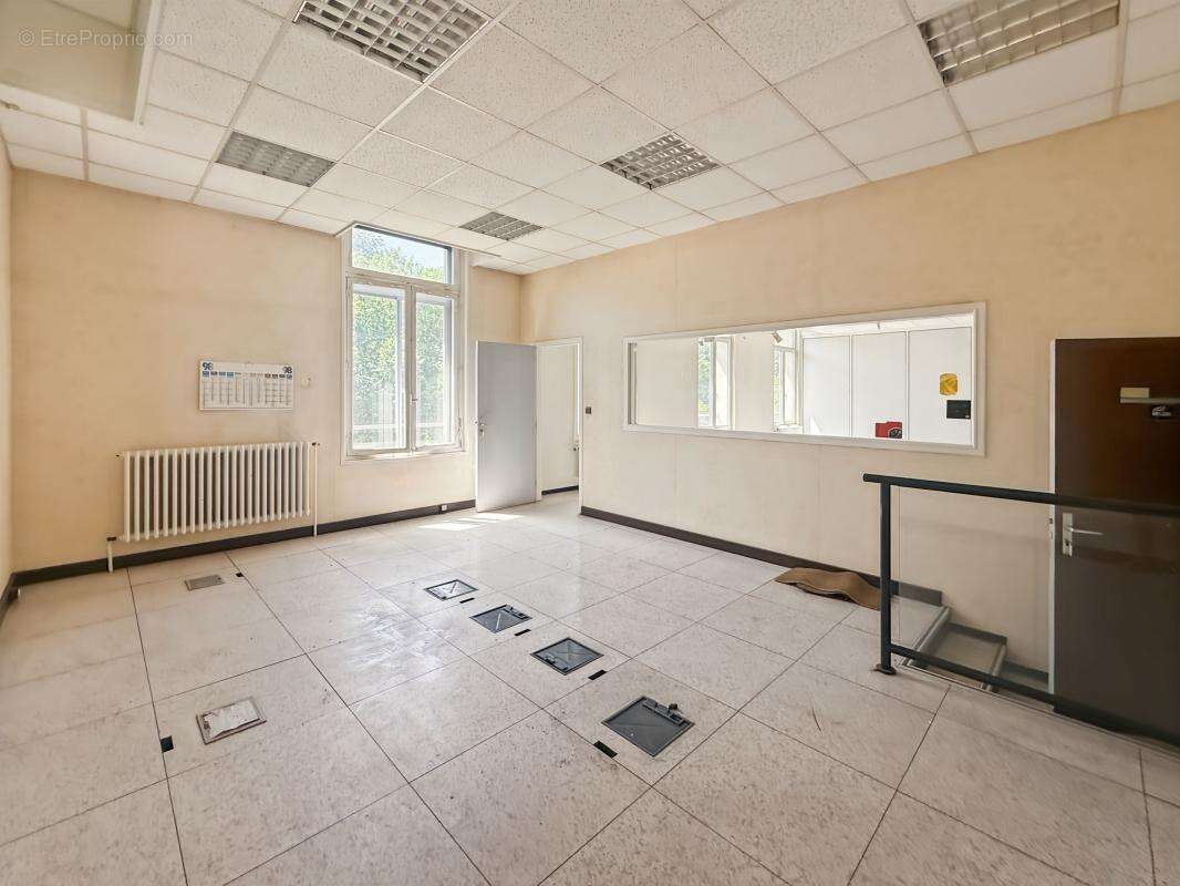Immeuble de caractère à fort potentiel – Centre-ville de Laon - photo 10
