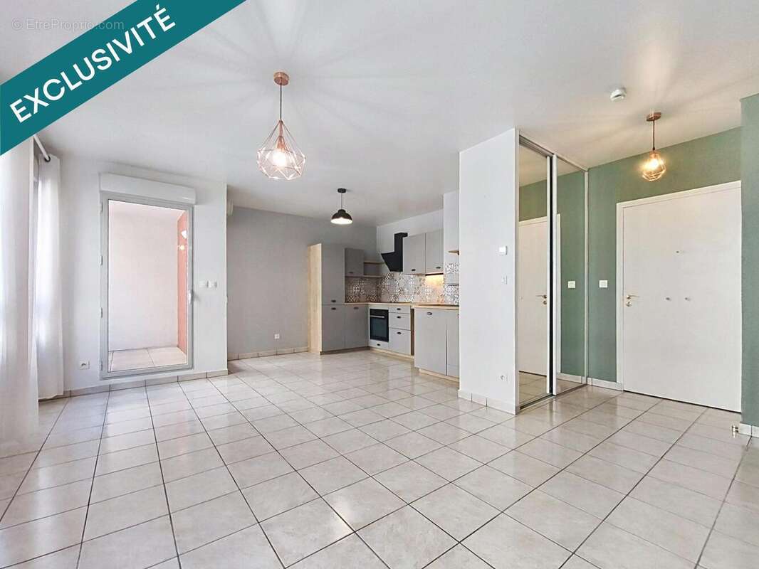 Photo 3 - Appartement à SAINT-ETIENNE