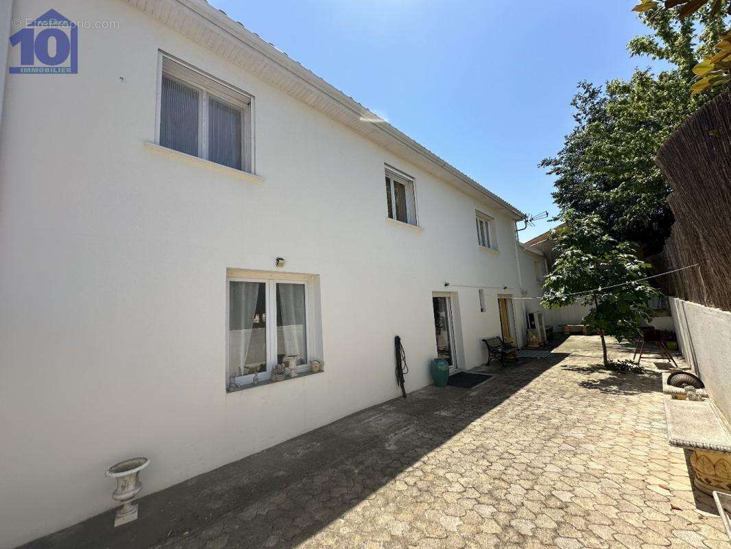 Maison à BEZIERS