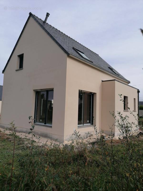 Maison à CLEDER