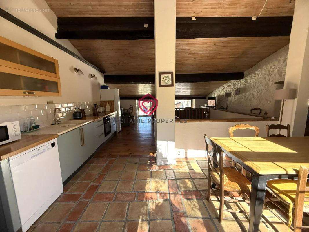 Maison à BELESTA
