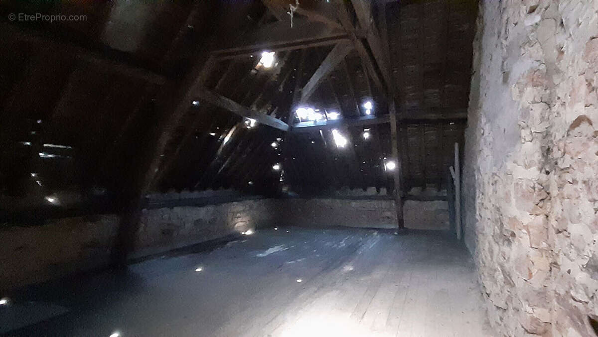 Maison à SAINT-PIERRE-DES-LANDES