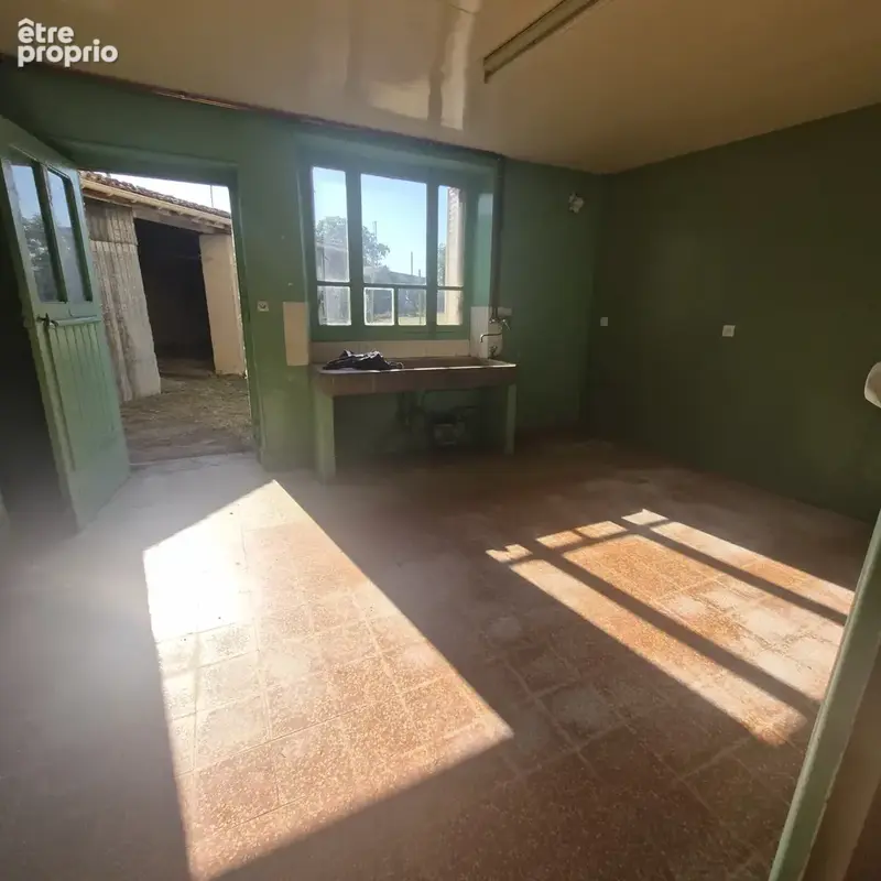 114 m2    à tantonville -. renovation interieure  a prevoir - photo 5