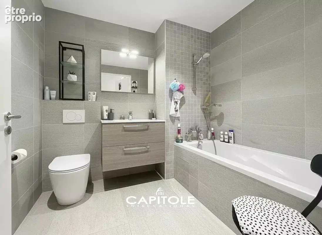 Antibes – Appartement d’exception 4 pièces de 159 m² en dernier étage – Vue mer et montagnes – Grande terrasse – Piscine – Doubl - photo 22