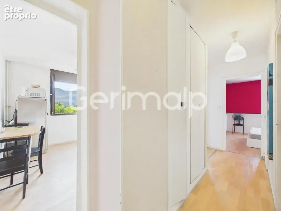 Vente - Appartement - 2 pièces + cuisine - 50,47 m² - 230 000 € - photo 12