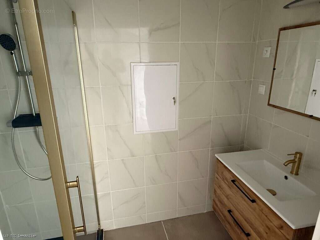 Petite Maison de Ville Rénovée Avec Projet de Rénovation Pour L'Ancienne Sous-Préfecture - photo 5