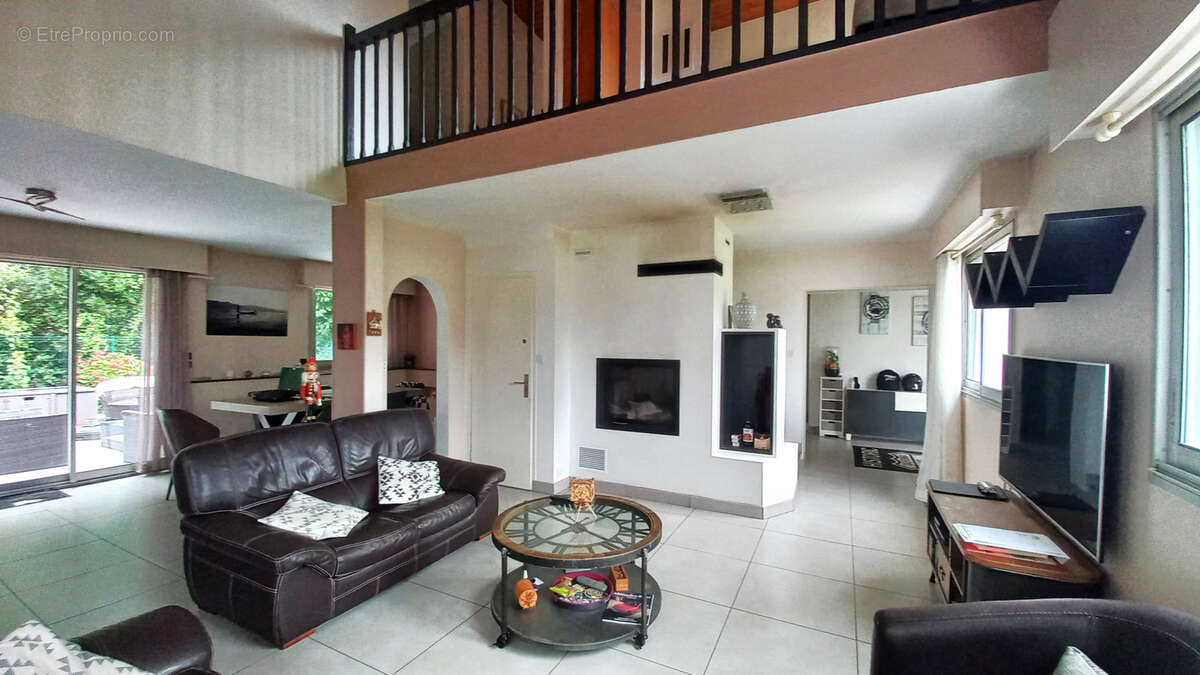 Maison à BASSE-GOULAINE