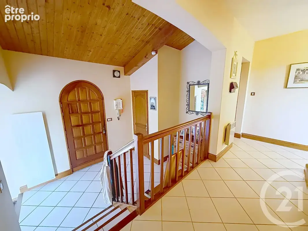 Maison 158 m² à Angouleme  - photo 7