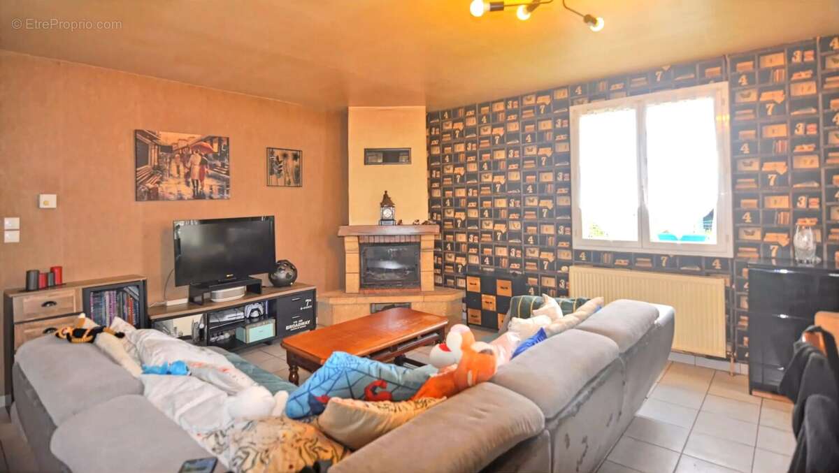 Maison à PILLAC