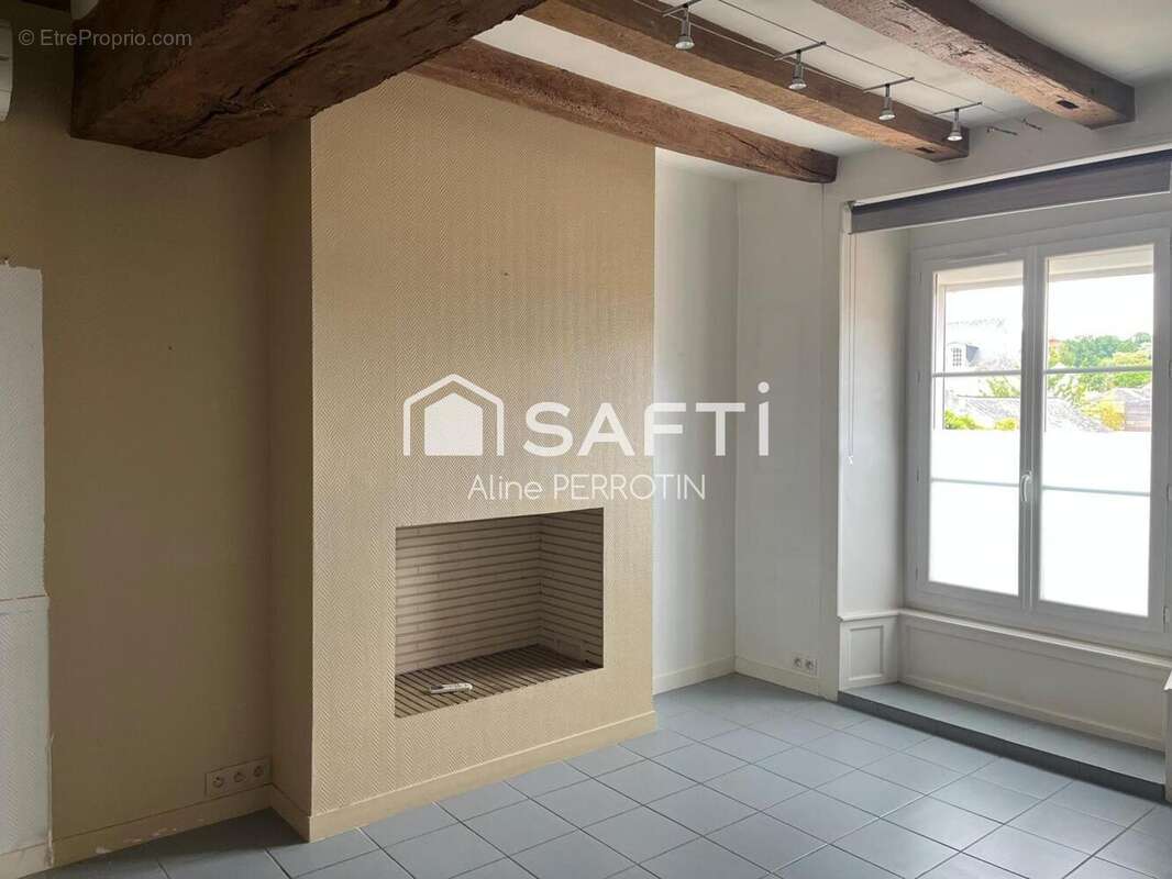 Photo 5 - Commerce à SABLE-SUR-SARTHE