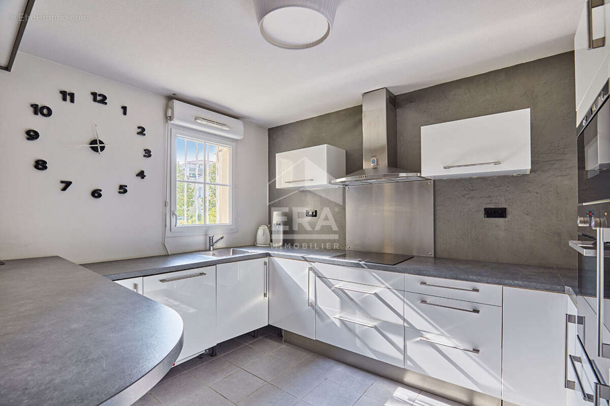 Appartement 80m² à Les Milles - photo 6