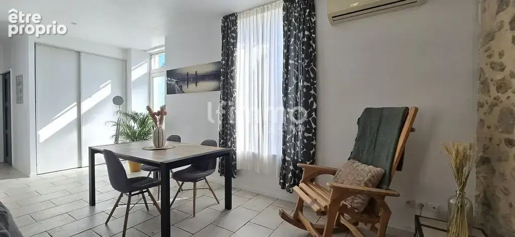 Maison avec grand garage et jardin - photo 2