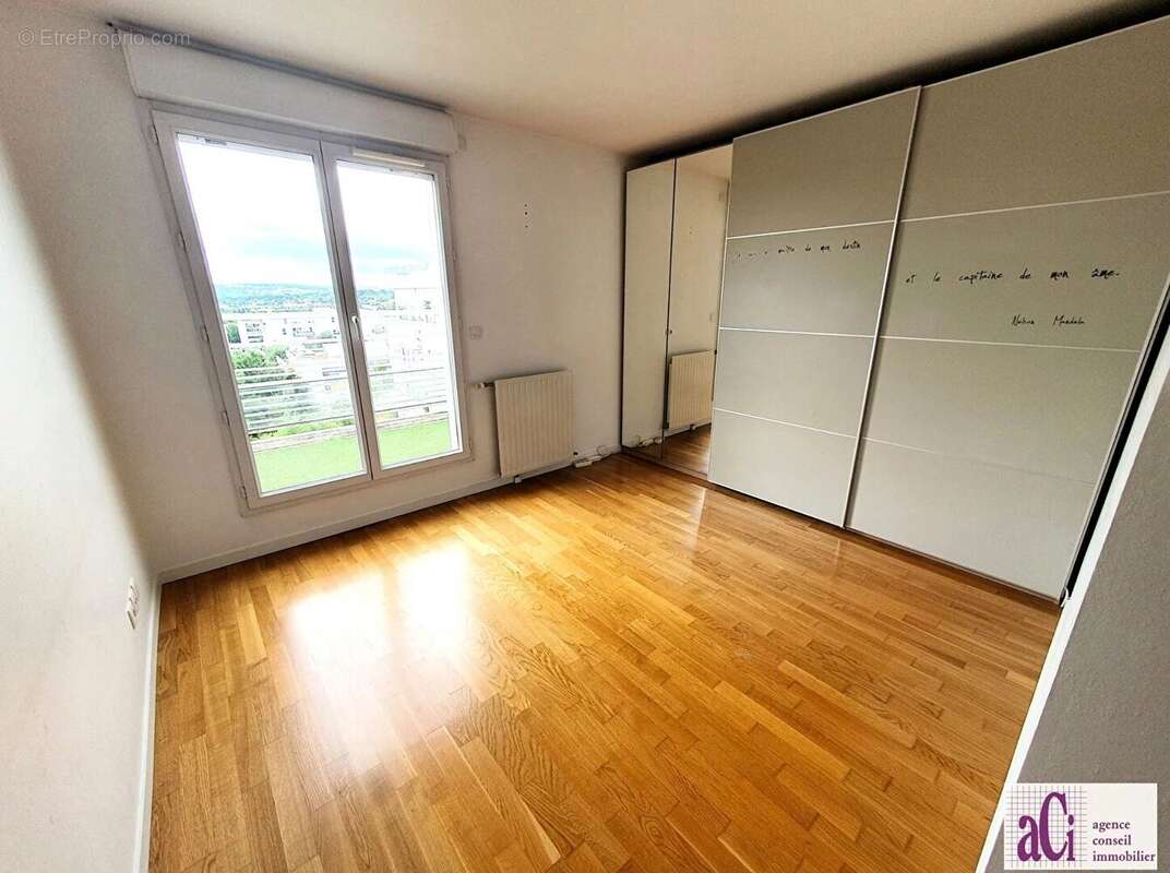 Appartement Fresnes 4 pièce(s) 98.79 m2 dernier étage avec terrasse - photo 6