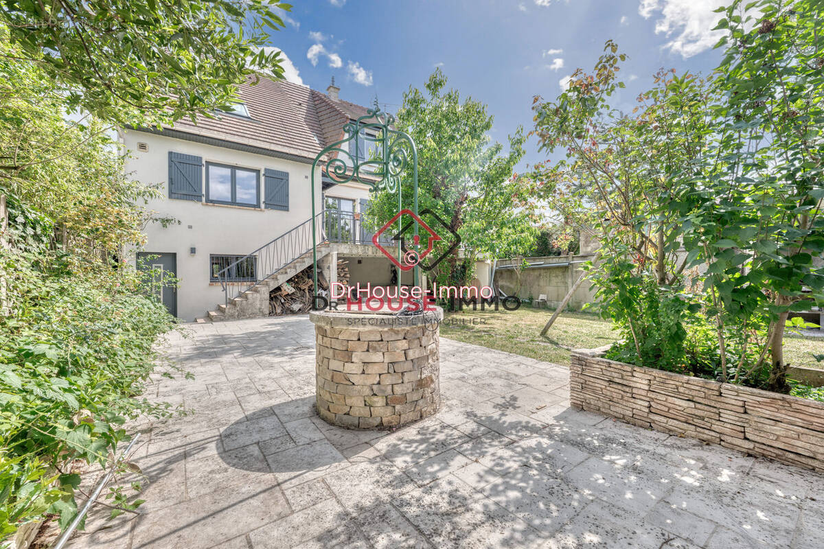 Maison à GOURNAY-SUR-MARNE