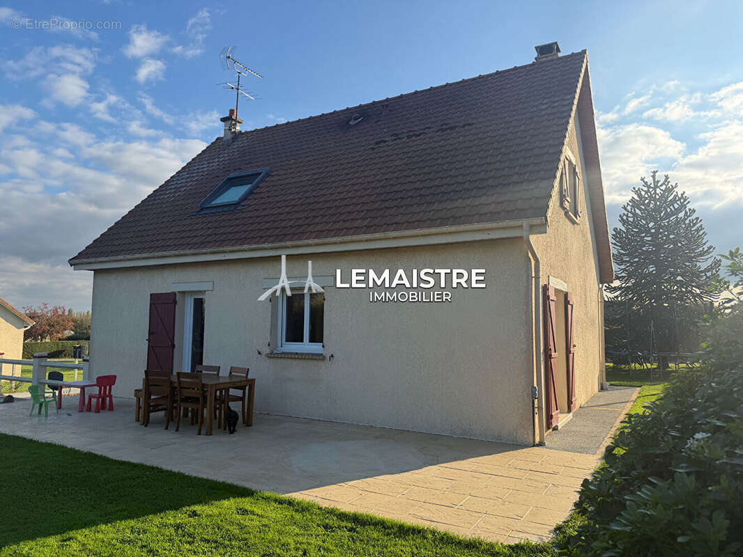 Maison à GONNEVILLE-LA-MALLET