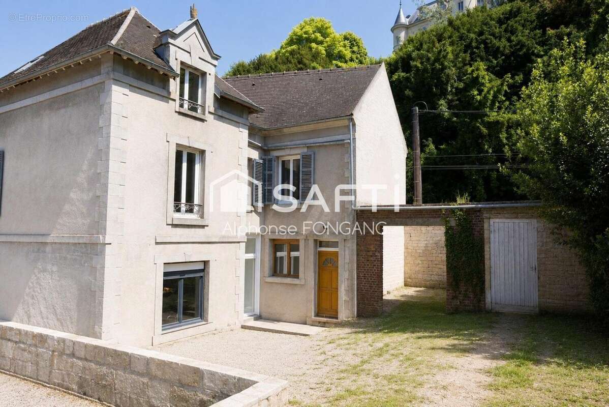 Maison 184 m² à Mello  - photo 2