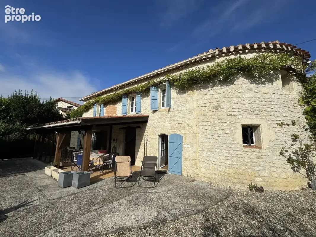 Maison à VALENCE-SUR-BAISE