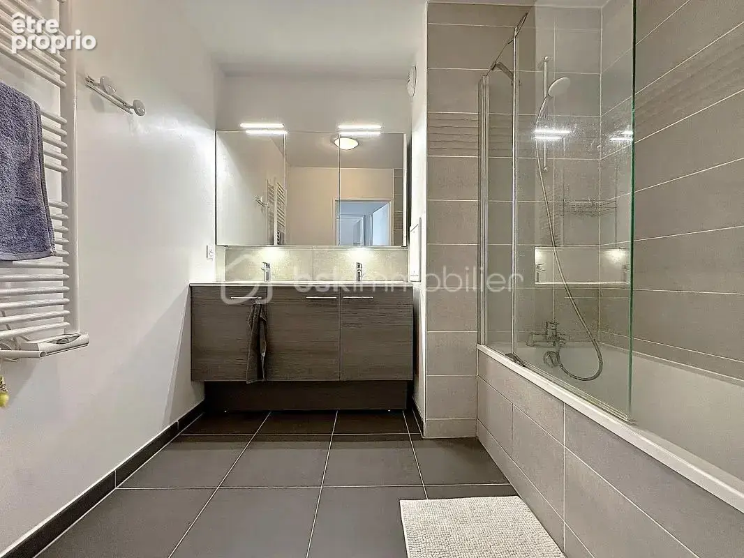 Appartement 82 m² à Saint-Germain-En-Laye  - photo 9