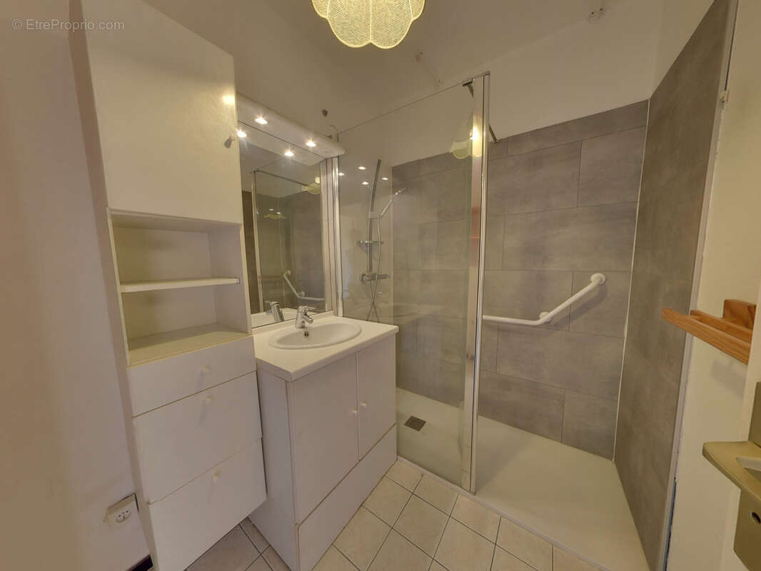 Appartement à ECHIROLLES