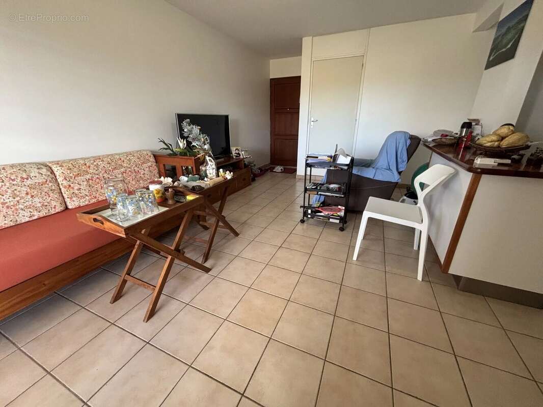 Appartement à SAINTE-LUCE