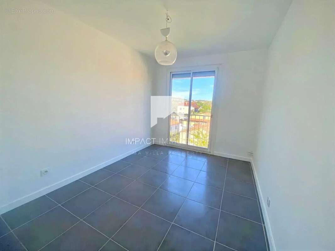Appartement à LA GARDE