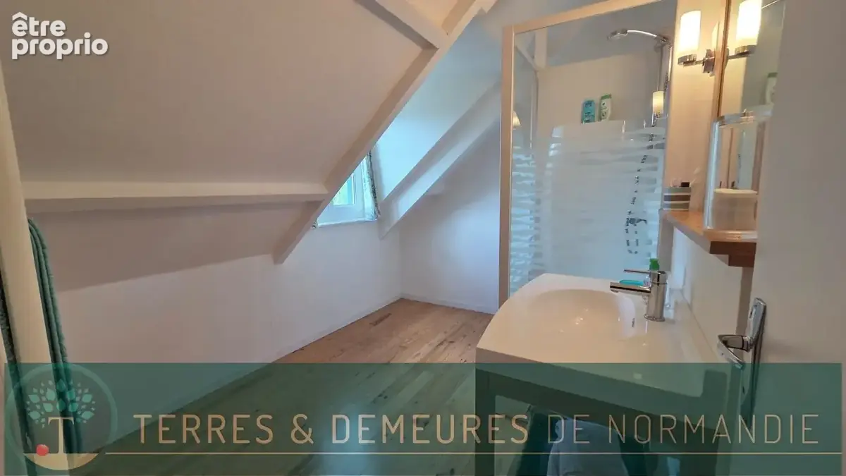 A vendre à Varengeville sur Mer, cette ensemble de 2 maisons au cur d'un village réputé et recherché de Seine-Maritime, proche  - photo 11